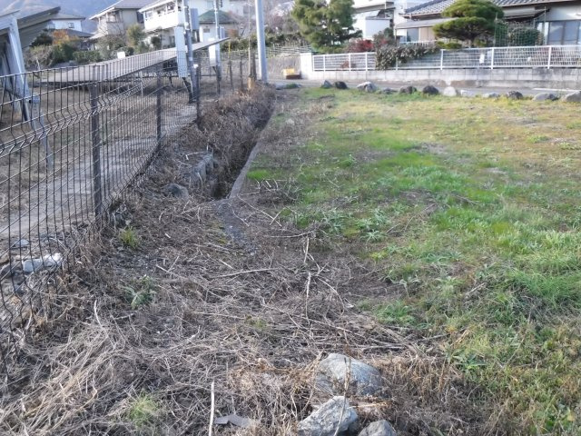 南アルプス市有野72坪売地