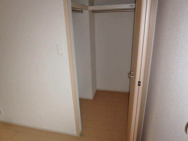 ヒルサイドハウスの収納|ウォークインクローゼット