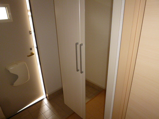 ヒルサイドハウスの収納|床下収納