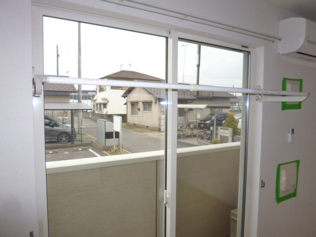 ヒルサイドハウスの玄関|シューズボックス