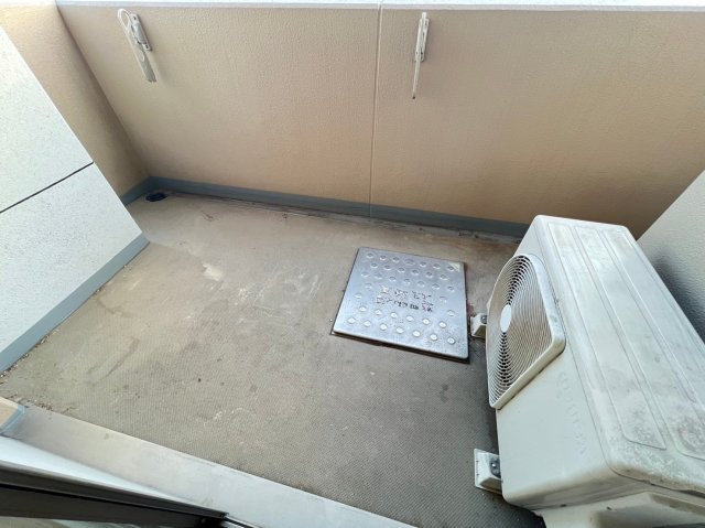 グレンパーク梅田北のバルコニー