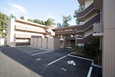 【駐車場】 | グランウッド 