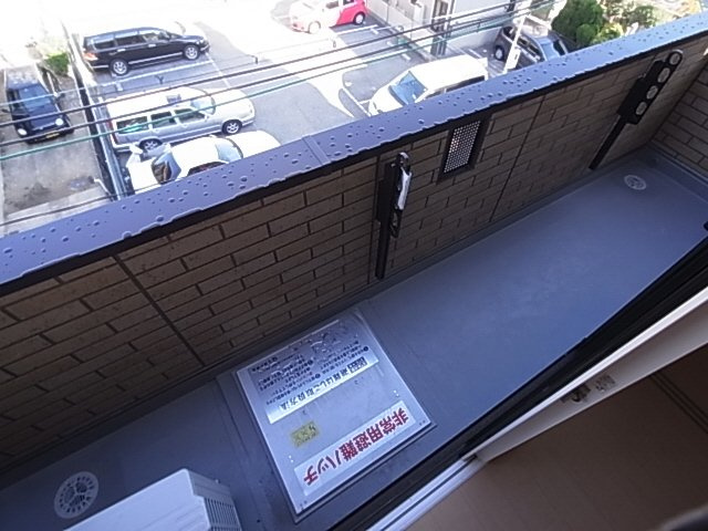 神戸市兵庫区中道通９丁目のアパートのバルコニー|バルコニー