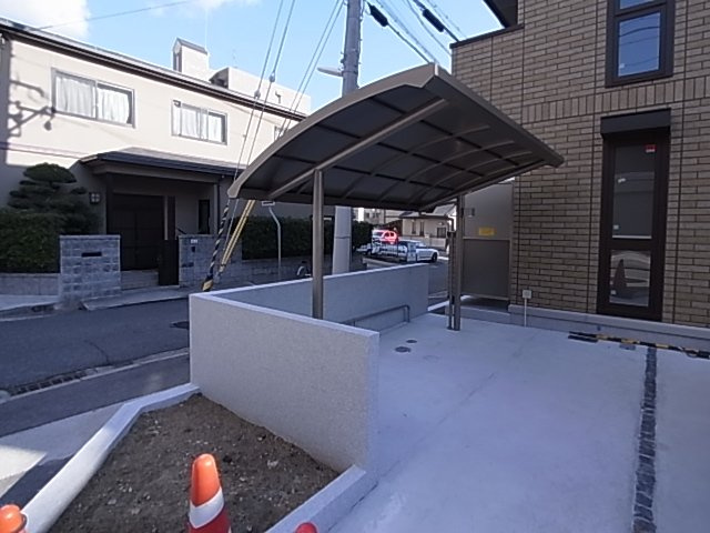 神戸市兵庫区中道通９丁目のアパート