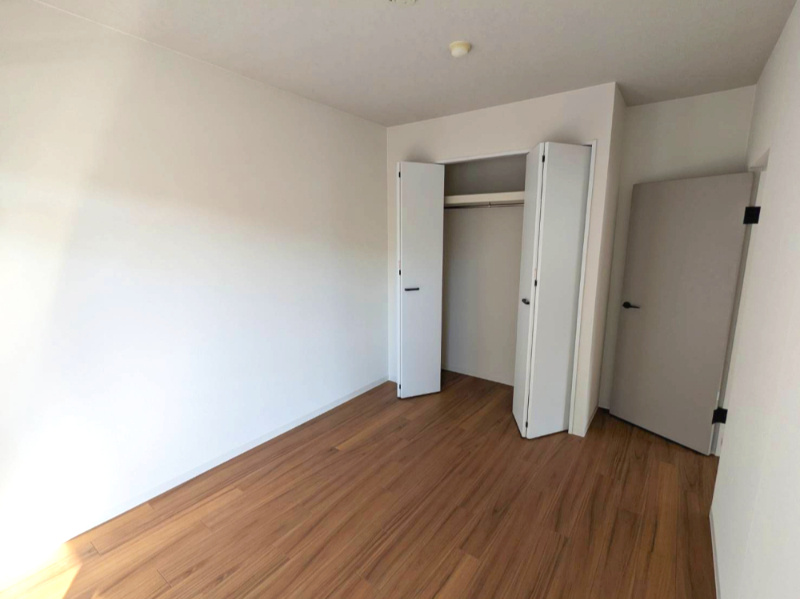 パークハイム庚午中の洋室