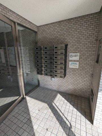 パークハイム庚午中のエントランス