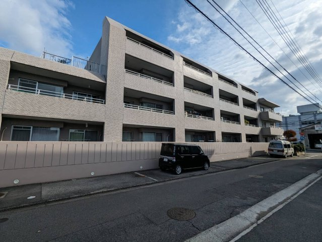 パークハイム庚午中の外観