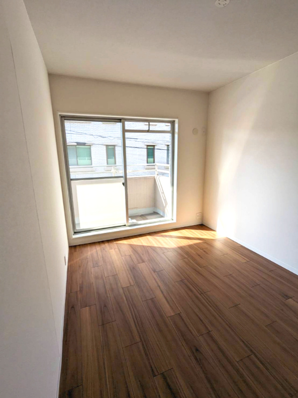 パークハイム庚午中の洋室