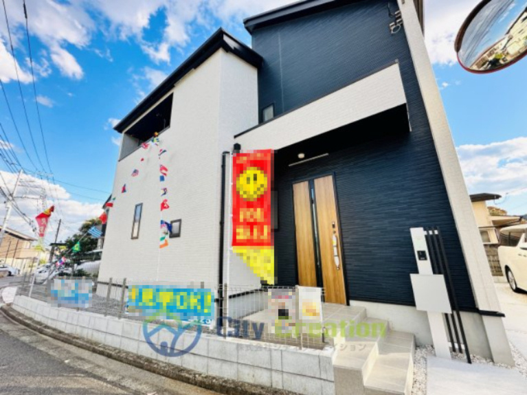 秦野市今泉　秦野駅徒歩8分の敷地広々戸建住宅の外観