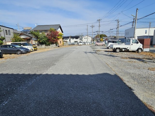彦根市後三条町 K 月極駐車場の駐車場