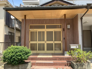 【エントランス】 | 趣ある玄関エントランスです。