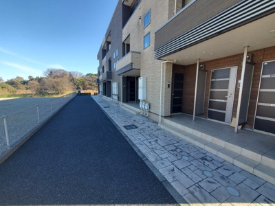 【エントランス】 | ラ　ルーチェ