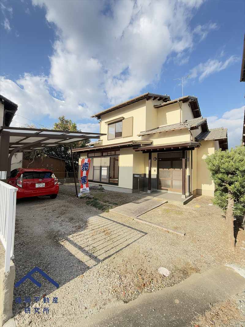 糟屋郡粕屋町大字仲原　戸建て