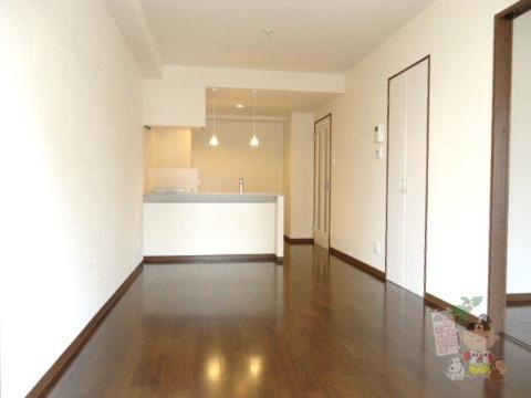 フラットＴ＆Ｔの居間・リビング|リビング