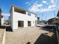 昭和町河西 新築全6棟6号棟 敷地80坪の車6台 オール電化