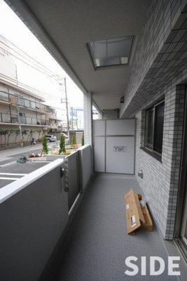 【バルコニー】 | プリムローズ エレガント