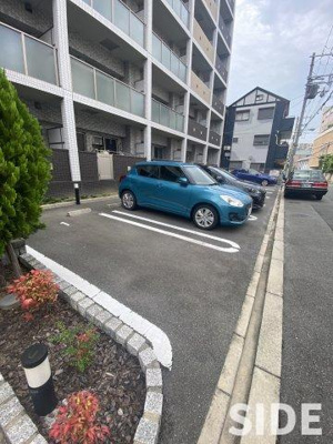 【駐車場】 | プリムローズ エレガント
