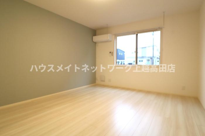 マウント.ナンバ　オータムの洋室|洋室