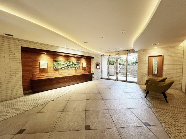 ブルーライン「中川」パークホームズ横濱中川の画像