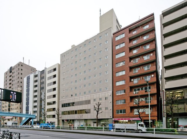 貝塚ビルの外観