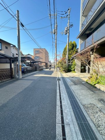 山崎マンション16高槻芥川の駐車場