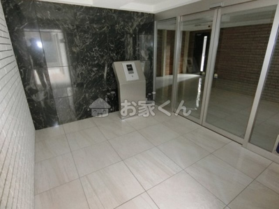 【エントランス】 | リアライズ神戸WEST