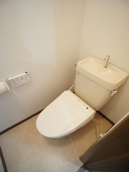 【トイレ】 | コスモハイツⅡ | 洋式の水洗トイレです♪