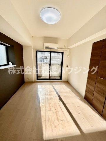 Luxe豊津の居間・リビング