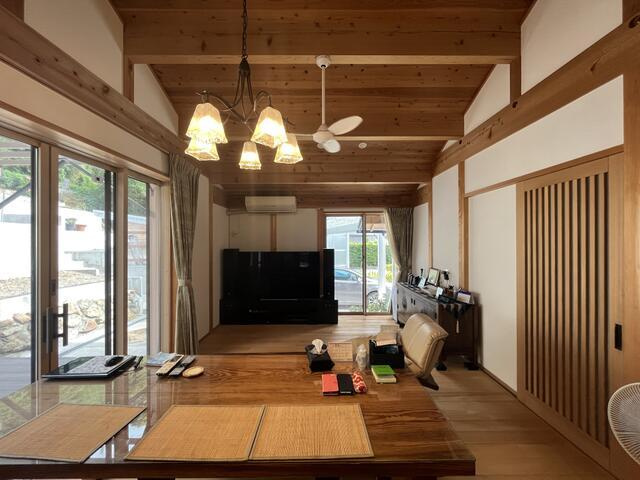 売中古戸建　中央区協和町の居間・リビング