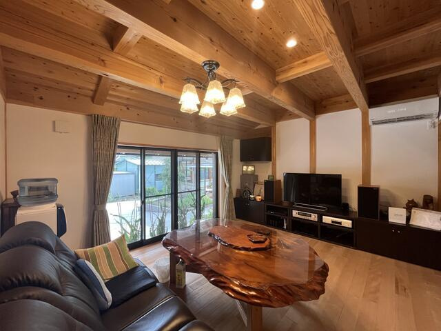 売中古戸建　中央区協和町の居間・リビング