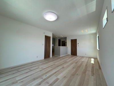 【居間・リビング】