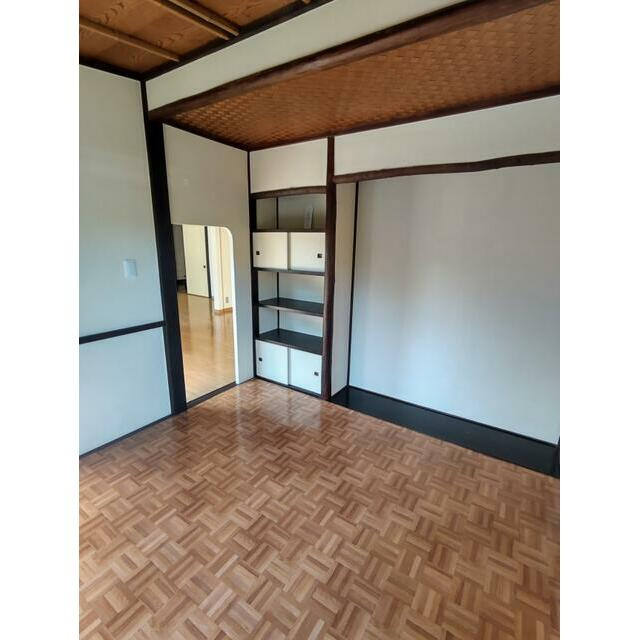 売中古戸建　中央区米津町の洋室