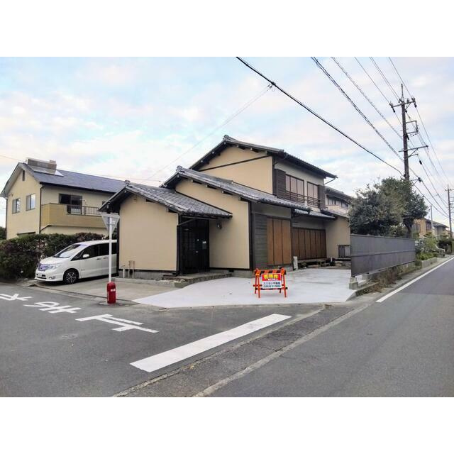 売中古戸建　中央区米津町の前面道路含む現地写真