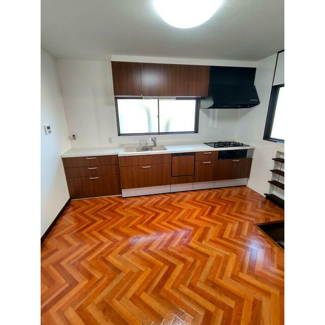 売中古戸建　中央区米津町のキッチン