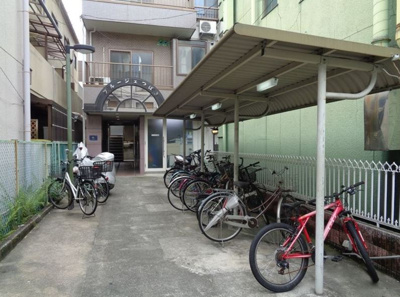 【エントランス】 | 八尾市S造の収益マンション