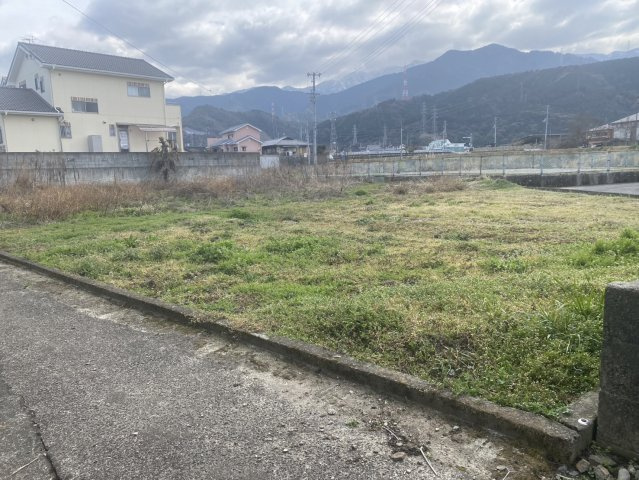 売土地の外観