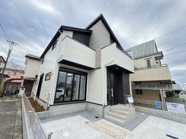 松戸市二十世紀が丘戸山町新築戸建【大橋小学校：4分】の外観|完成済み内覧可能です！