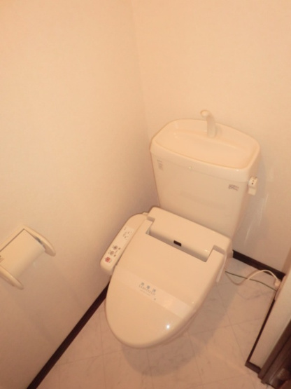【トイレ】 | MAISONETIC STAGE茶山 | 別号室の写真になります。現況優先。