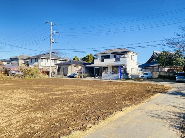 敷地面積６０坪　売地　川越市吉田の前面道路含む現地写真|接道幅が広くお車の出し入れもラクラクです♪