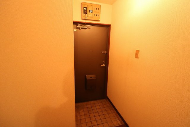 丸美タウンマンション笠寺の玄関