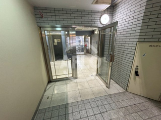 【エントランス】 | 日宝南船場ビル　エントランス
