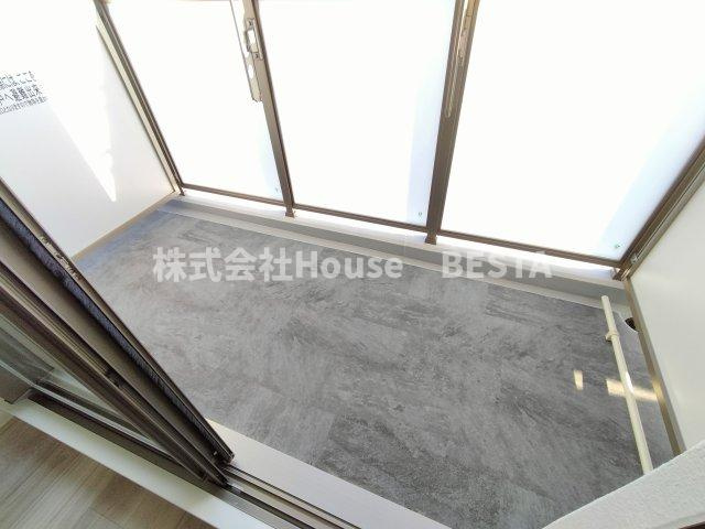 アドバンス神戸ラシュレのバルコニー