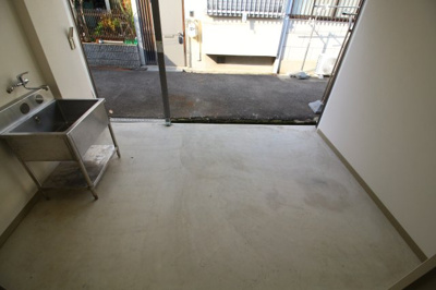 【エントランス】 | 駒ヶ林貸家