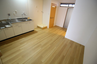 【居間・リビング】 | 駒ヶ林貸家