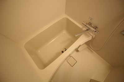 【洋室】 | 駒ヶ林貸家