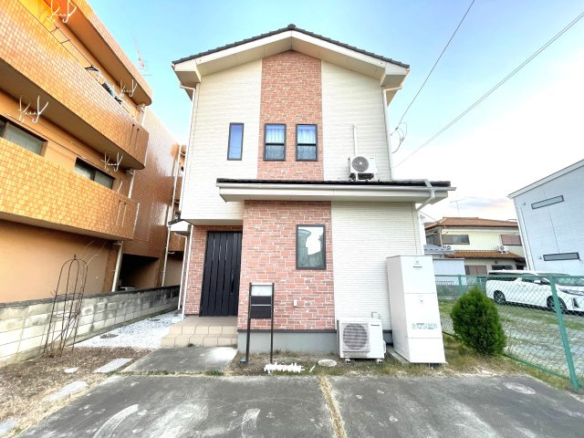 【外観】 | 熊谷市美土里町2丁目　中古住宅  