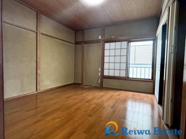 中古戸建　茅ヶ崎市赤羽根の洋室