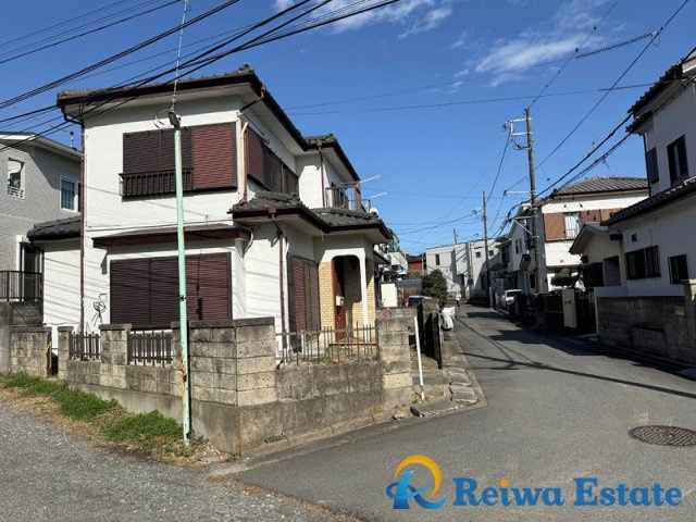 中古戸建　茅ヶ崎市赤羽根の前面道路含む現地写真