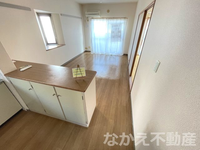 【居間・リビング】 | ゆったり過ごせる居間です