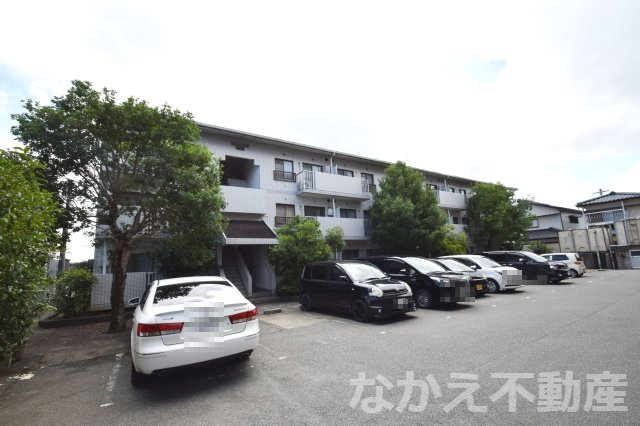 【駐車場】 | 駐車場完備です